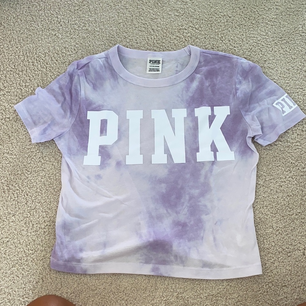 Pink cropped t shirt